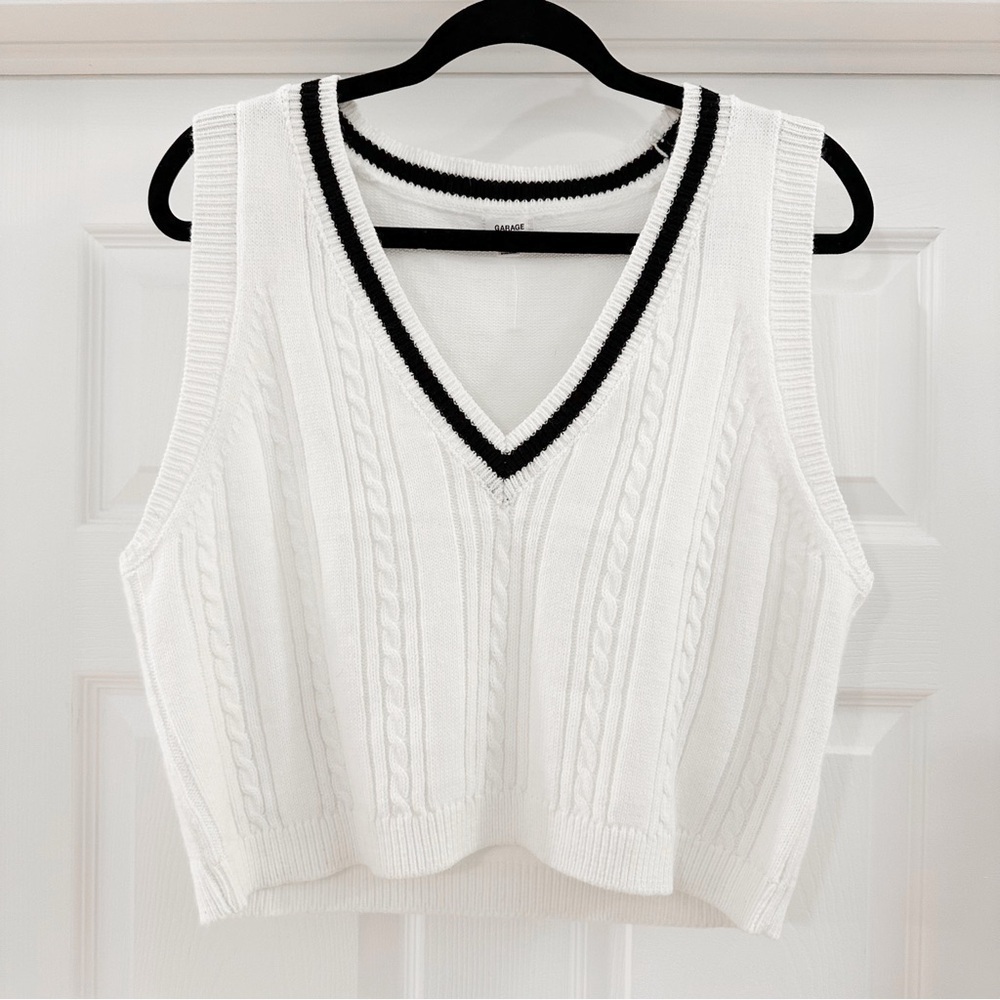 Garage Preppy Varsity Mini Sweater Vest V Neck Sleeveless White Black sz Large - Picture 6 of 9